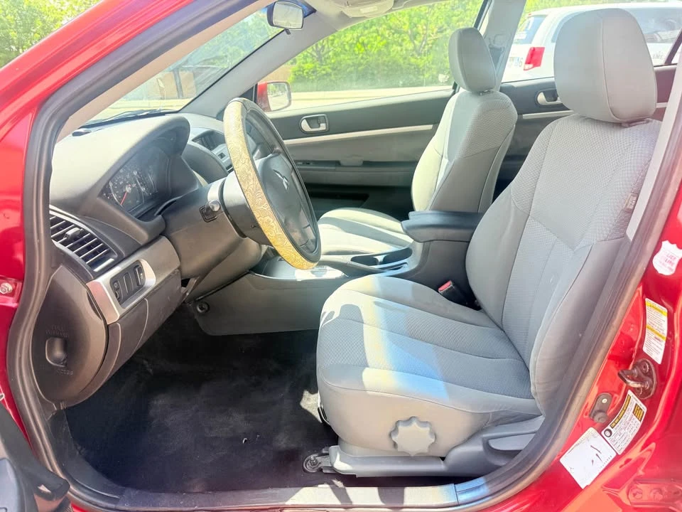 2011 Mitsubishi Galant 9th Gen - Image 9 of 18