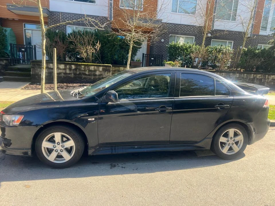 2011 Mitsubishi Lancer 9th Gen - Image 2 of 3