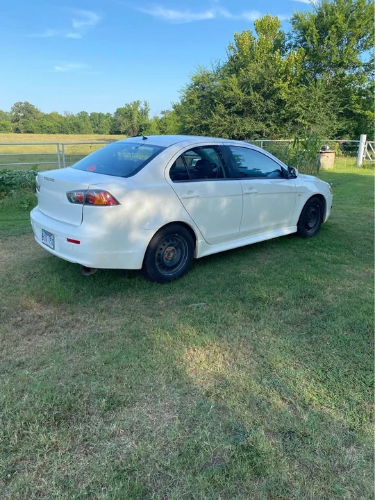 2011 Mitsubishi Lancer 9th Gen - Image 2 of 3