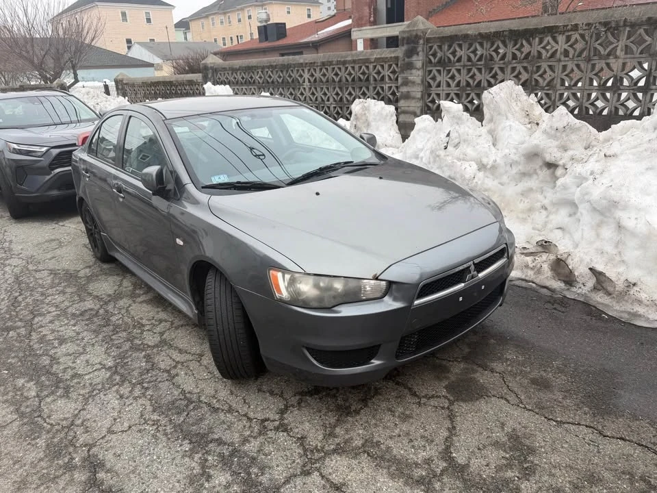 2011 Mitsubishi Lancer - Image 2 of 2