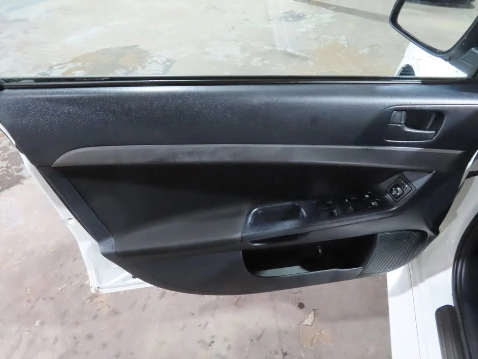 2011 Mitsubishi Lancer 9th Gen - Image 10 of 20