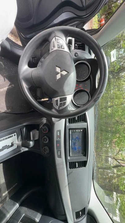 2011 Mitsubishi Lancer 9th Gen - Image 4 of 8