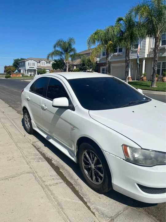 2011 Mitsubishi Lancer 9th Gen - Image 11 of 15