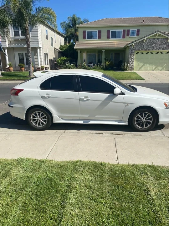 2011 Mitsubishi Lancer 9th Gen - Image 12 of 15
