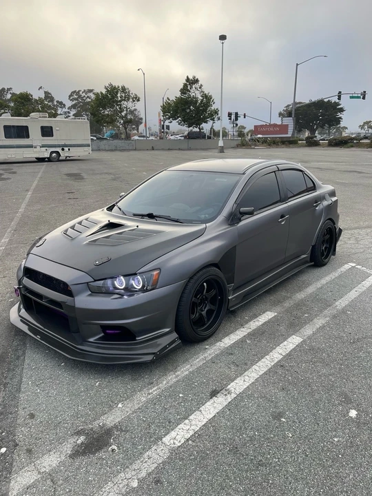 2011 Mitsubishi Lancer Evolution X 9th Gen - Image 2 of 21