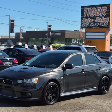 2011 Mitsubishi Lancer Evolution MR