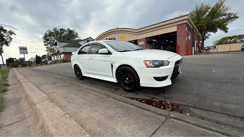 2011 Mitsubishi Lancer Evolution X 9th Gen - Image 4 of 11