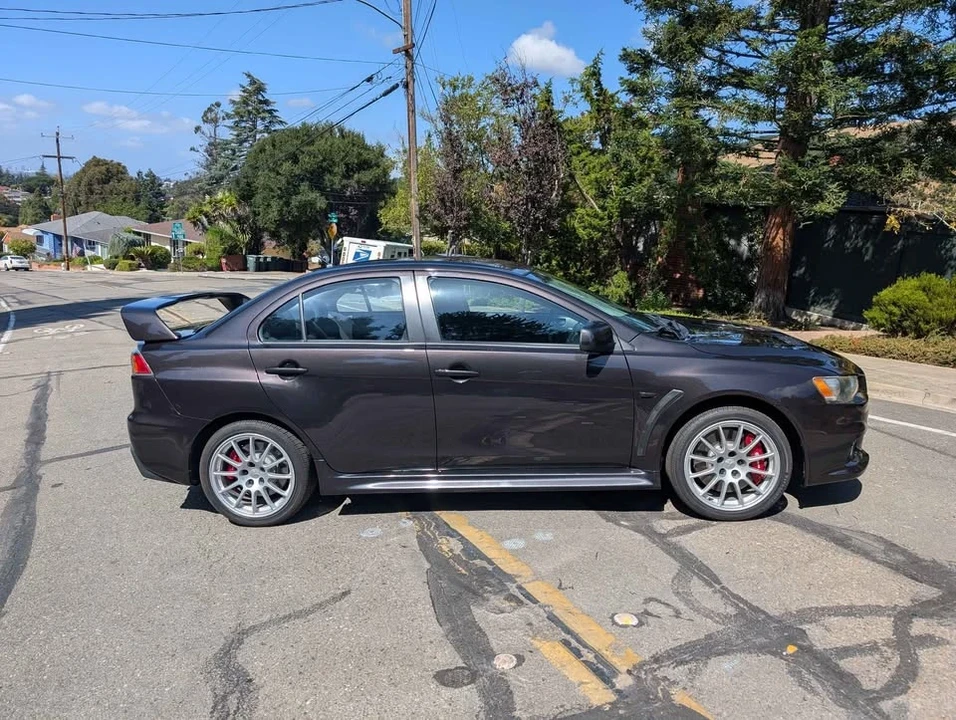 2011 Mitsubishi Lancer Evolution X 9th Gen - Image 6 of 17