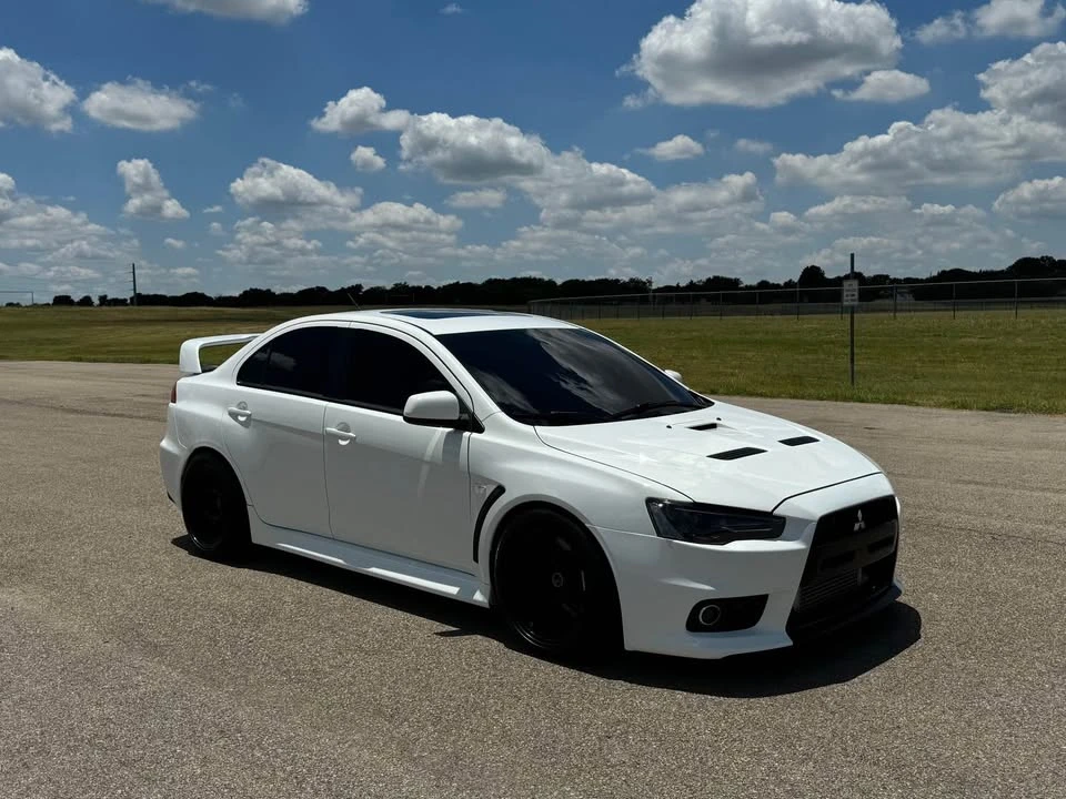 2011 Mitsubishi Lancer Evolution X 9th Gen - Image 8 of 11