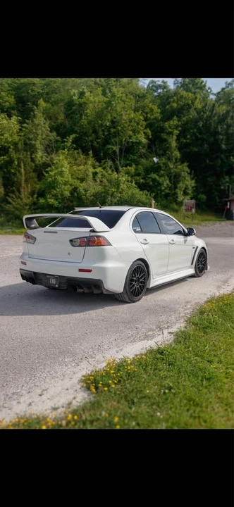 2011 Mitsubishi Lancer Evolution X 9th Gen - Image 2 of 16