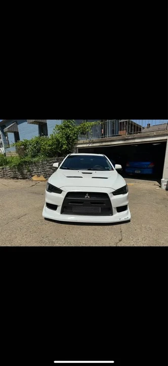 2011 Mitsubishi Lancer Evolution X 9th Gen - Image 10 of 16