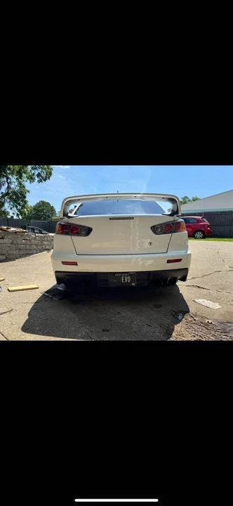 2011 Mitsubishi Lancer Evolution X 9th Gen - Image 12 of 16