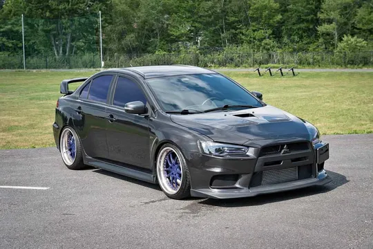 2011 Mitsubishi Lancer Evolution GSR Sedan 4D
