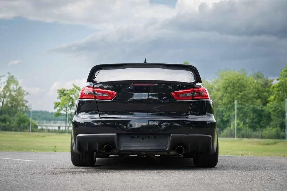 2011 Mitsubishi Lancer Evolution X 9th Gen - Image 5 of 10