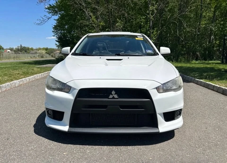 2011 Mitsubishi Lancer Evolution X 9th Gen - Image 2 of 4