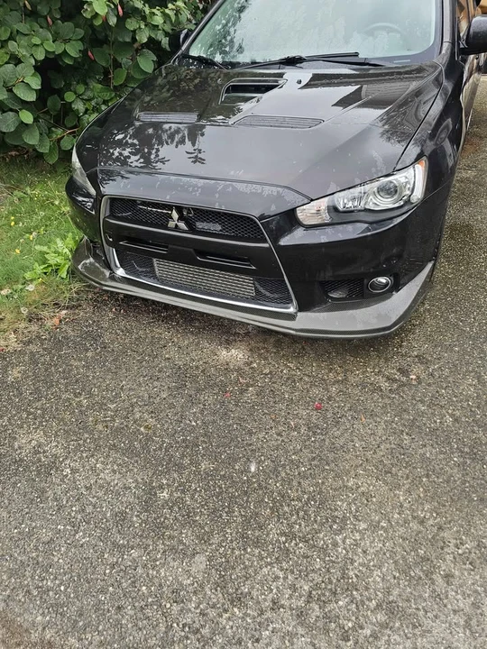 2011 Mitsubishi Lancer Evolution X 9th Gen - Image 2 of 9