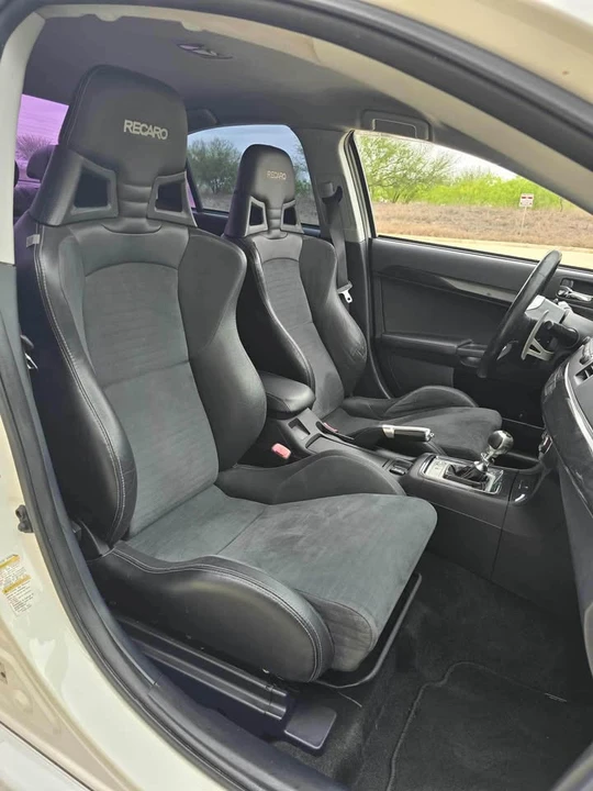 2011 Mitsubishi Lancer Evolution X 9th Gen - Image 6 of 8