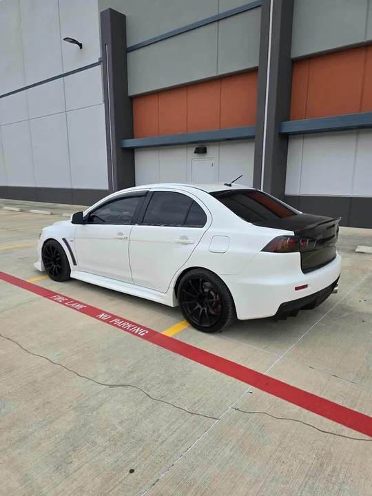 2011 Mitsubishi Lancer Evolution X 9th Gen - Image 3 of 8