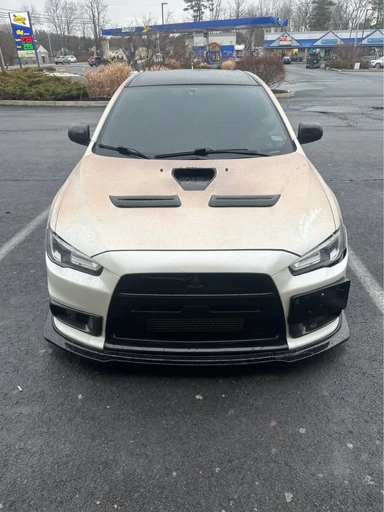 2011 Mitsubishi Lancer Evolution X 9th Gen - Image 2 of 12