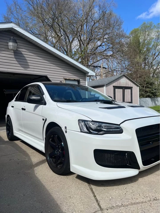 2011 Mitsubishi Lancer Evolution X 9th Gen - Image 7 of 8