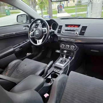 2011 Mitsubishi Lancer Evolution MR