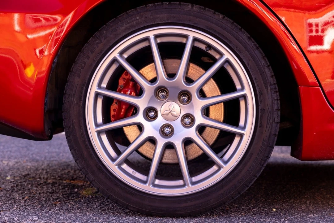 2011 Mitsubishi Lancer Evolution X 9th Gen - Image 25 of 30