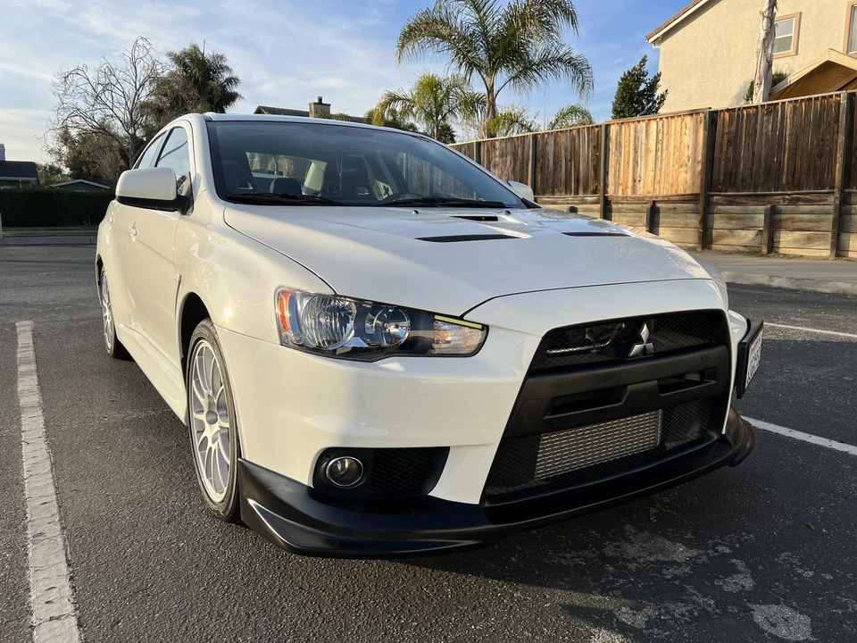 2011 Mitsubishi Lancer Evolution X 9th Gen - Image 24 of 31