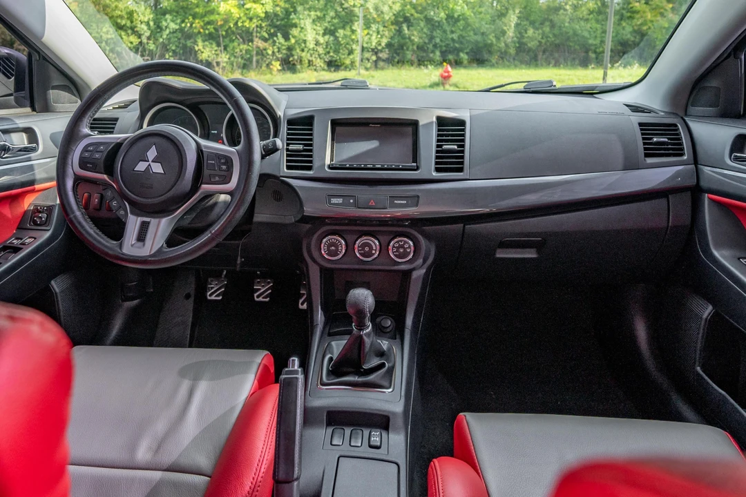 2011 Mitsubishi Lancer Evolution X 9th Gen - Image 28 of 31