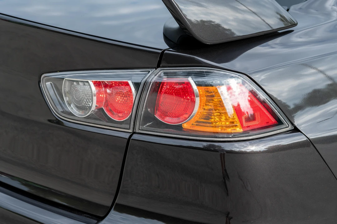 2011 Mitsubishi Lancer Evolution X 9th Gen - Image 15 of 31