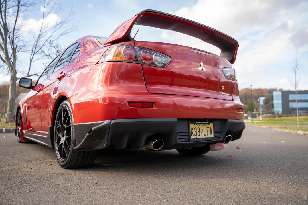 2011 Mitsubishi Lancer Evolution X 9th Gen - Image 9 of 31