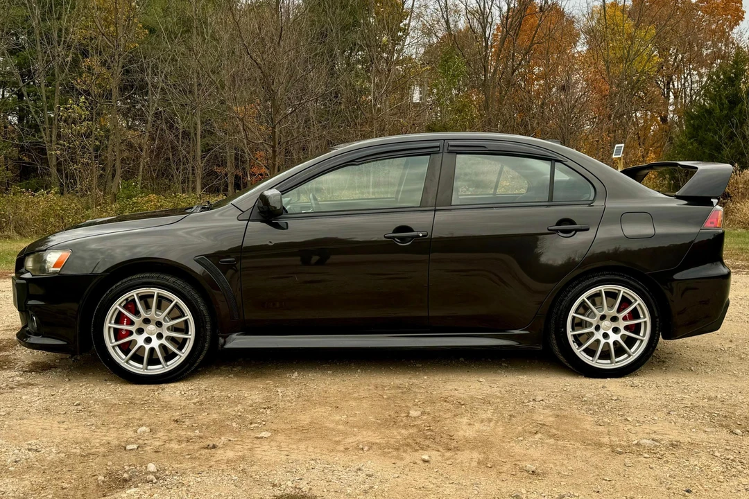 2011 Mitsubishi Lancer Evolution X 9th Gen - Image 3 of 31