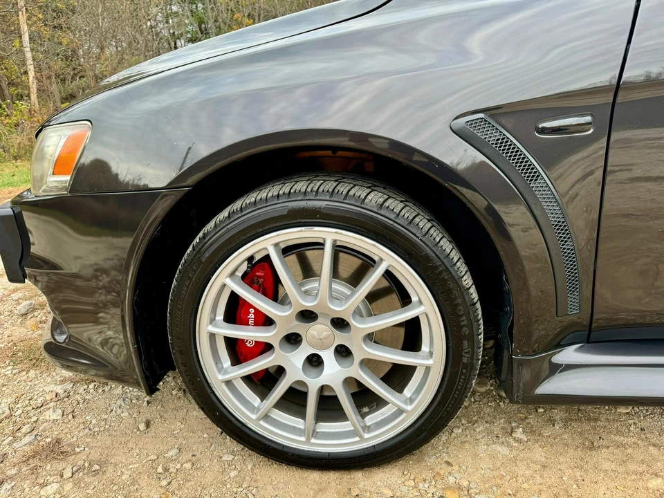 2011 Mitsubishi Lancer Evolution X 9th Gen - Image 22 of 31