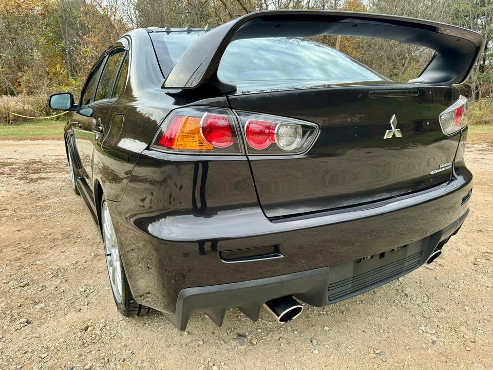 2011 Mitsubishi Lancer Evolution X 9th Gen - Image 8 of 31