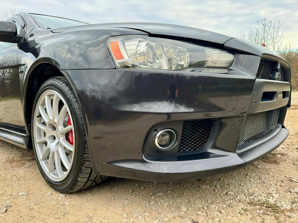 2011 Mitsubishi Lancer Evolution X 9th Gen - Image 11 of 31