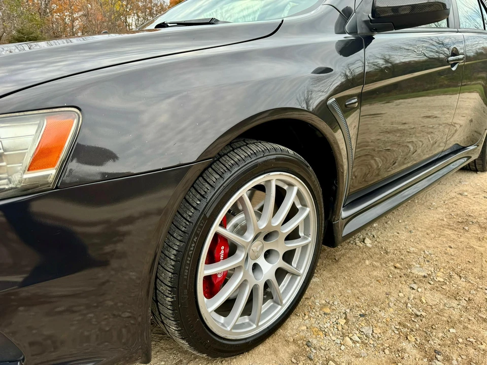 2011 Mitsubishi Lancer Evolution X 9th Gen - Image 21 of 31