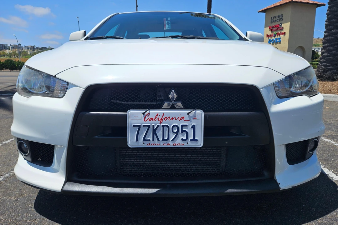 2011 Mitsubishi Lancer Evolution X 9th Gen - Image 2 of 31