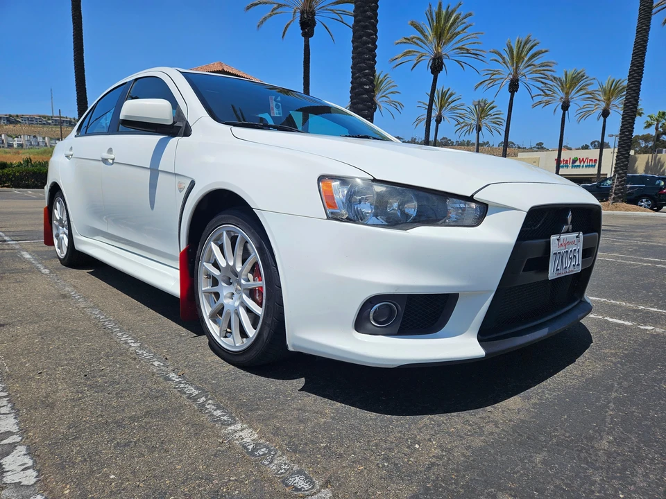 2011 Mitsubishi Lancer Evolution X 9th Gen - Image 14 of 31