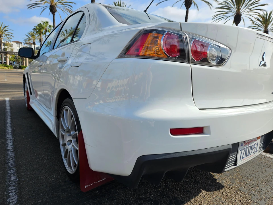 2011 Mitsubishi Lancer Evolution X 9th Gen - Image 26 of 31