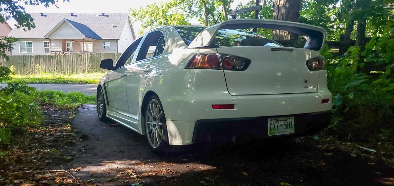 2011 Mitsubishi Lancer Evolution X 9th Gen - Image 16 of 31
