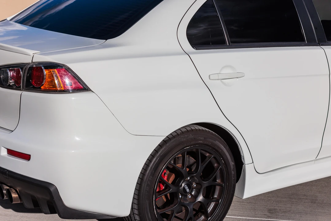 2011 Mitsubishi Lancer Evolution X 9th Gen - Image 27 of 31