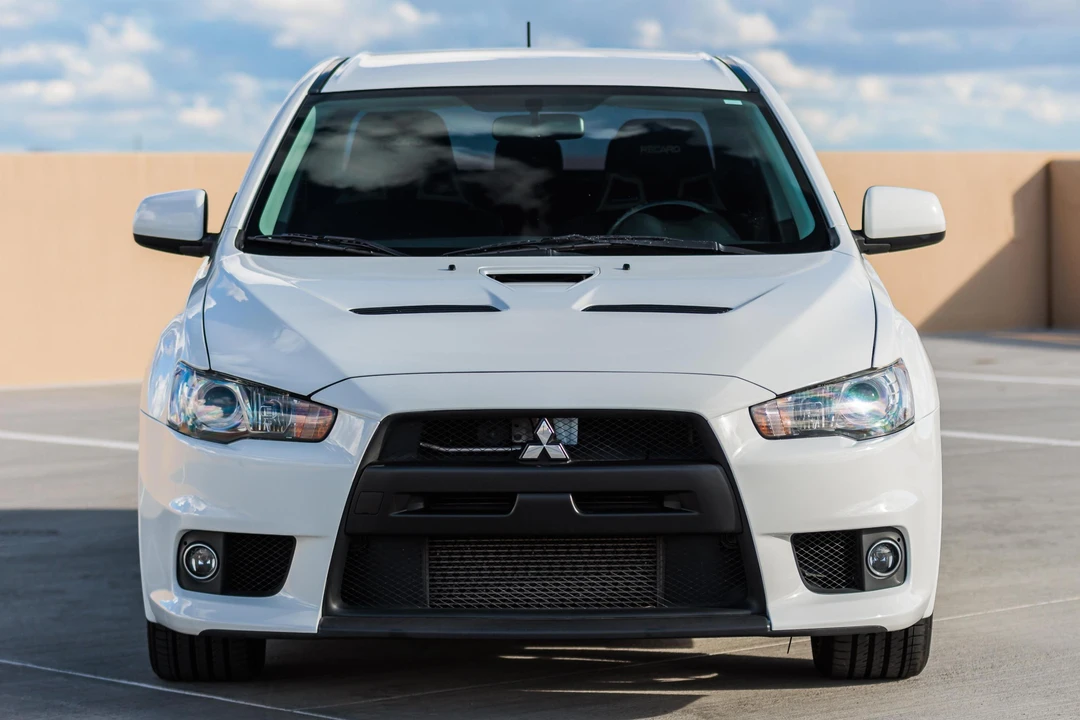 2011 Mitsubishi Lancer Evolution X 9th Gen - Image 2 of 31