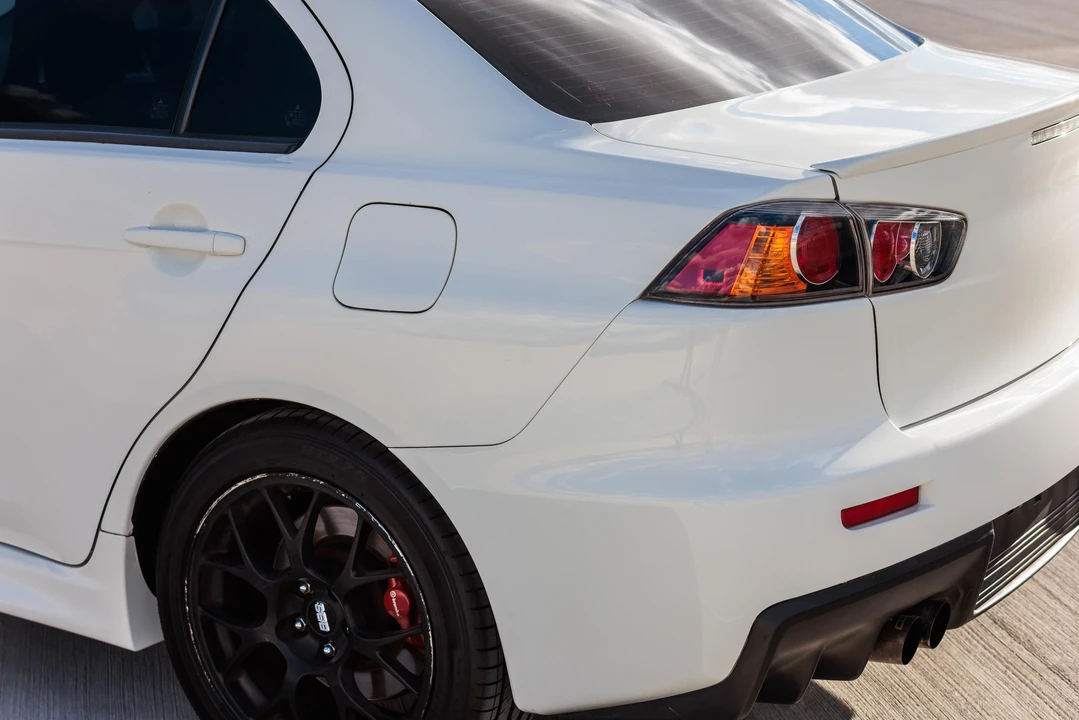 2011 Mitsubishi Lancer Evolution X 9th Gen - Image 22 of 31