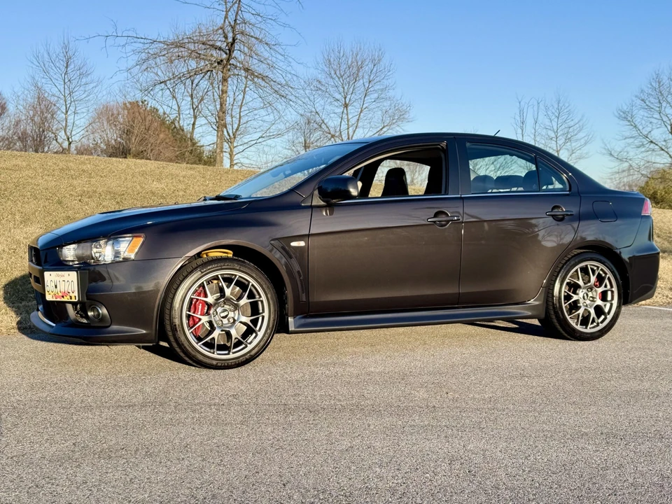 2011 Mitsubishi Lancer Evolution X 9th Gen - Image 27 of 31