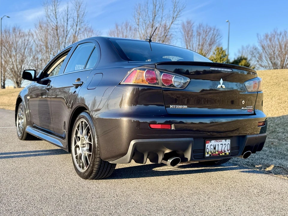 2011 Mitsubishi Lancer Evolution X 9th Gen - Image 24 of 31