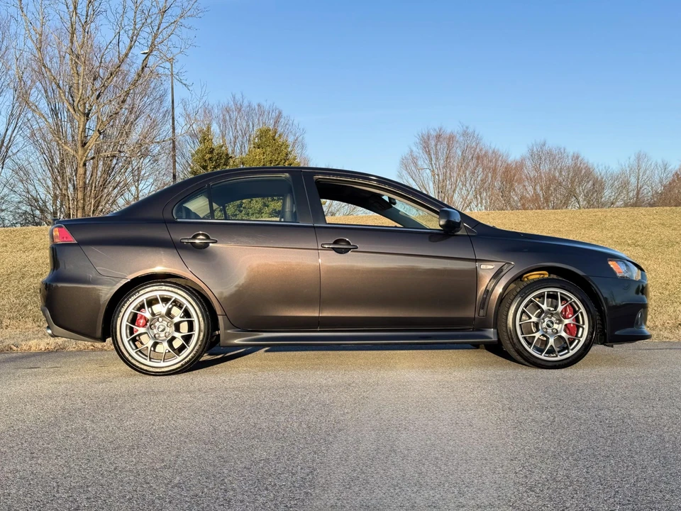 2011 Mitsubishi Lancer Evolution X 9th Gen - Image 19 of 31