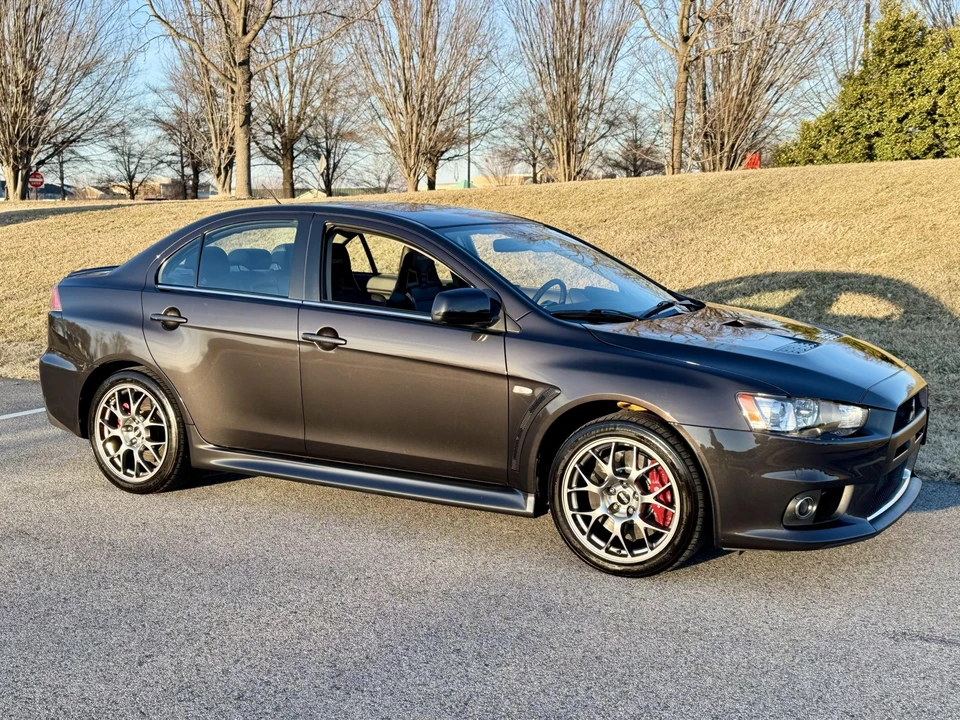 2011 Mitsubishi Lancer Evolution X 9th Gen - Image 18 of 31