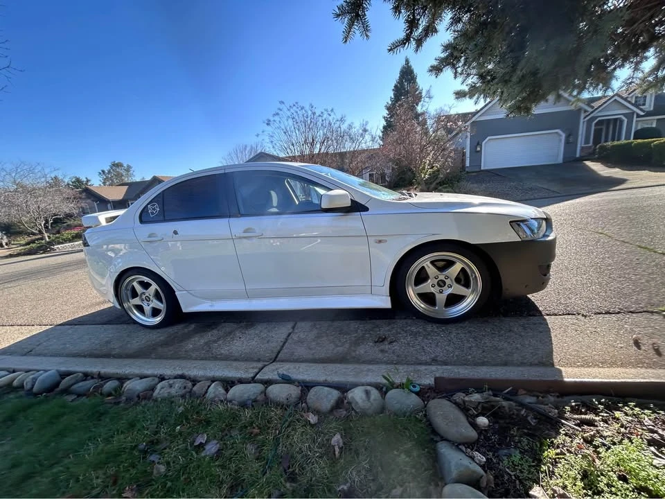 2011 Mitsubishi Lancer 9th Gen - Image 3 of 13