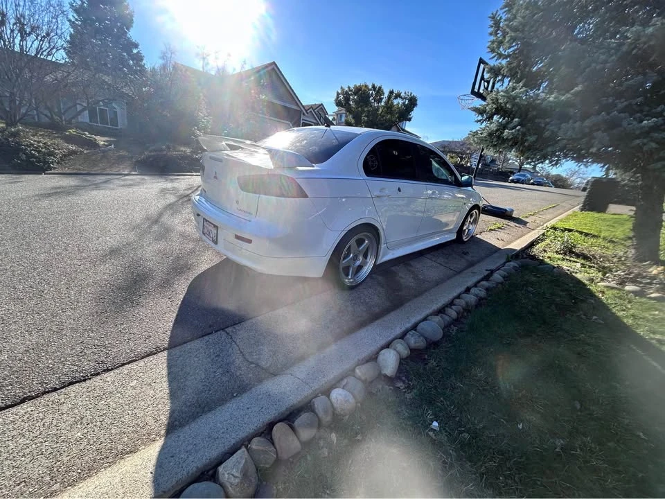 2011 Mitsubishi Lancer 9th Gen - Image 4 of 13