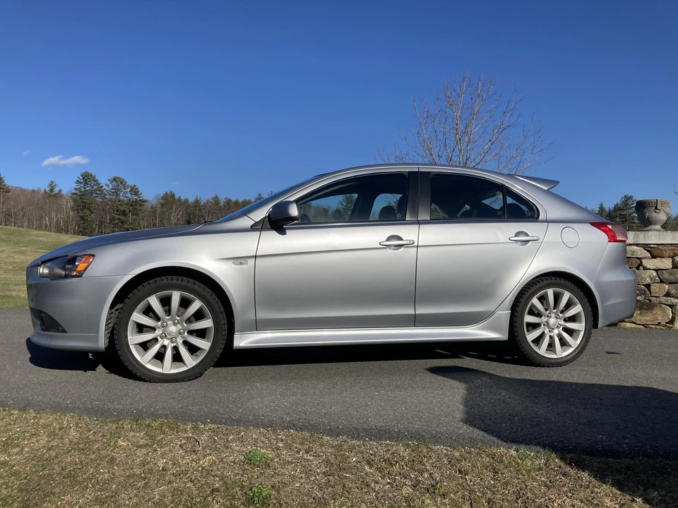 2011 Mitsubishi Lancer 9th Gen - Image 14 of 31