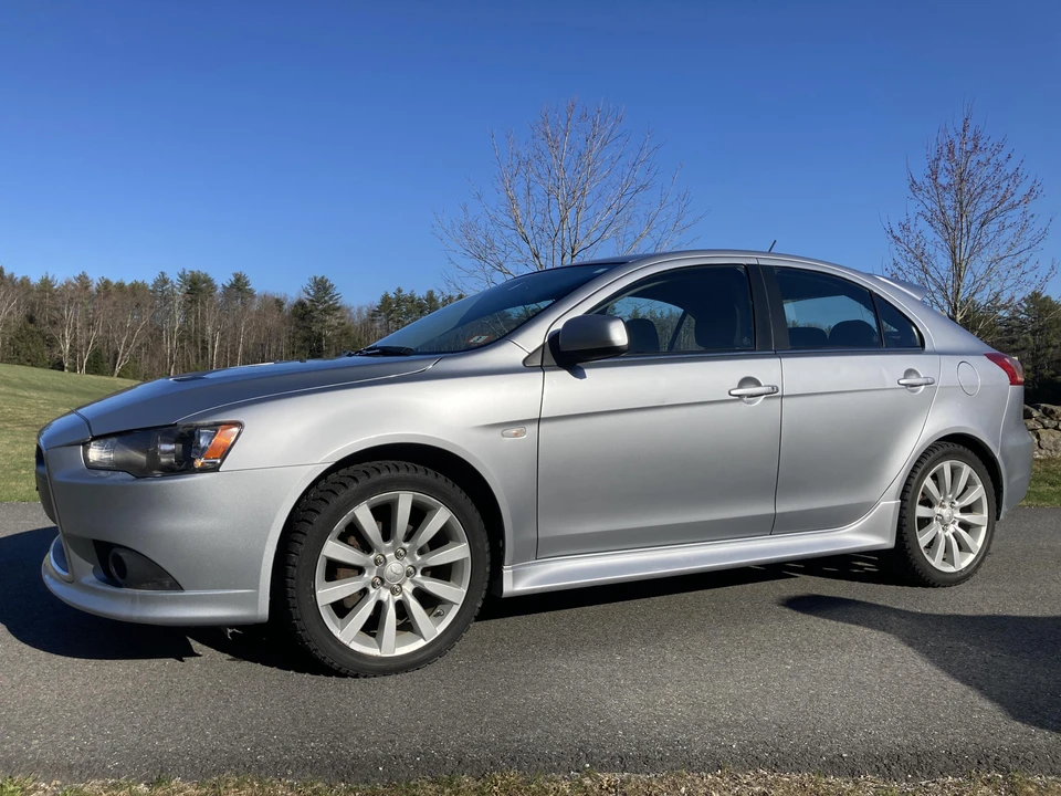 2011 Mitsubishi Lancer 9th Gen - Image 12 of 31